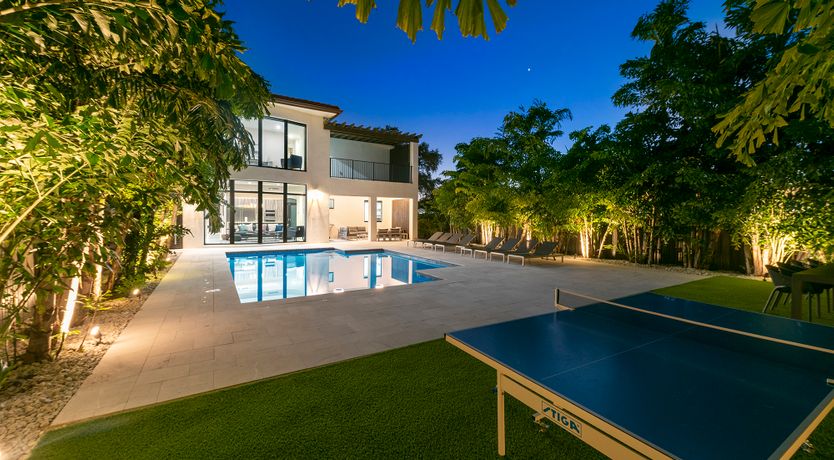 Photo of Coral Beauty