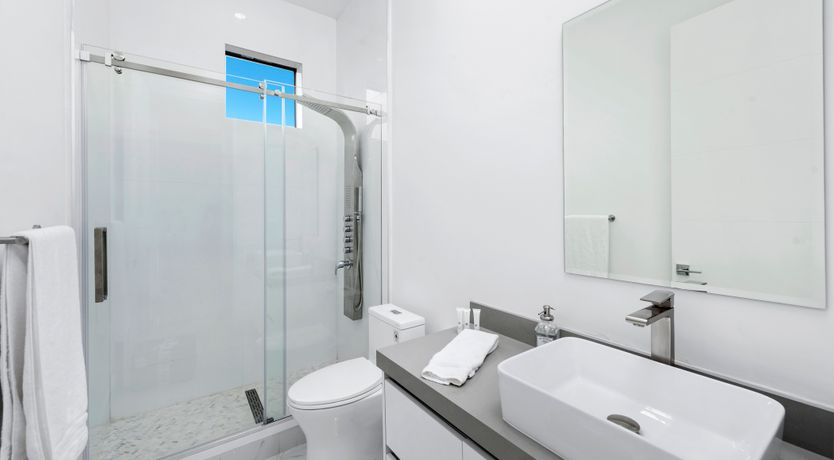 Photo of Crystal Love