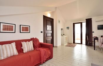 Sea View Attico Holiday Home