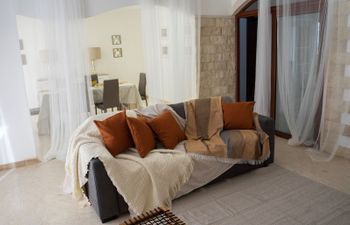 Seabreeze Escape Holiday Home