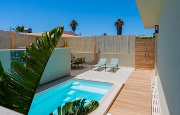 Love Dreams Holiday Home