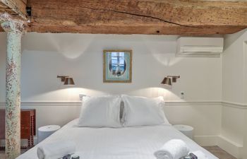 La Courtisane Holiday Home