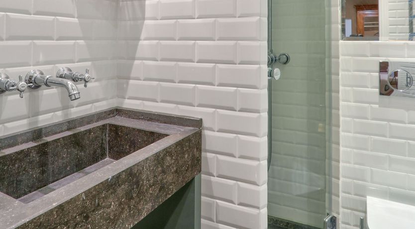 Photo of La Courtisane