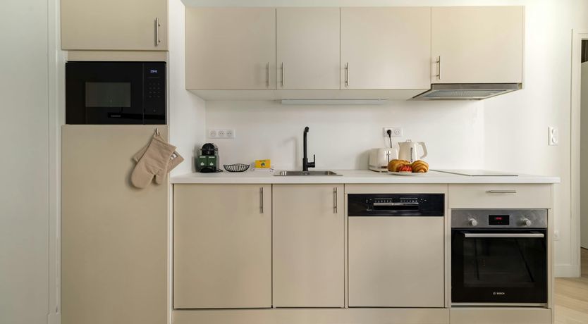 Photo of Sweet Parisian Dreams