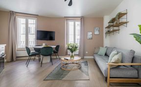 Photo of Sweet Parisian Dreams
