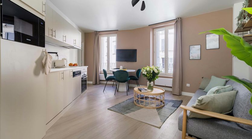 Photo of Sweet Parisian Dreams