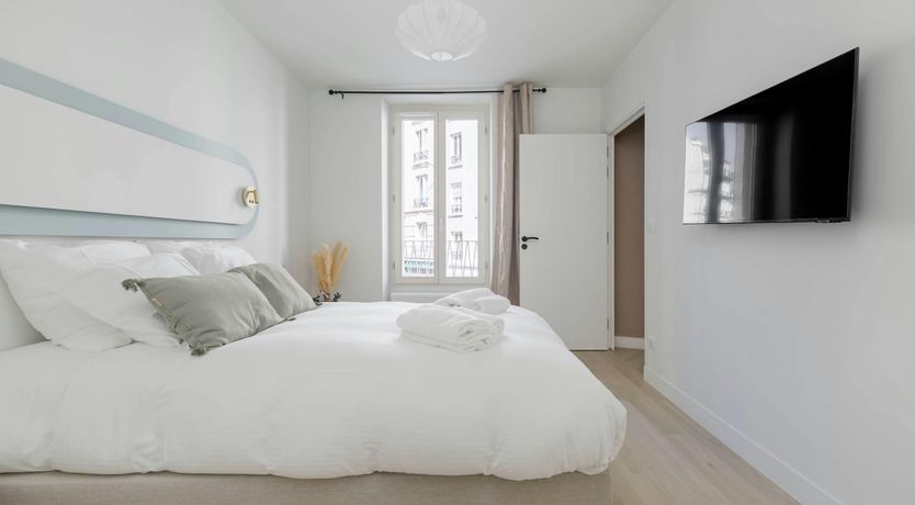 Photo of Sweet Parisian Dreams