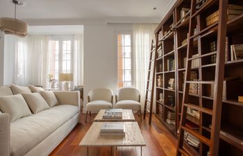 The Steps to Madrid Holiday Home