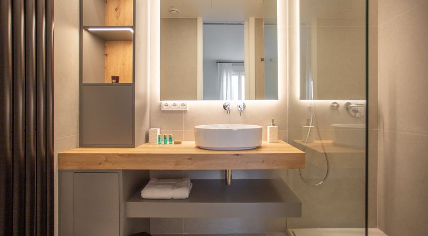 Photo of Sunlight Incline