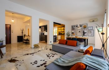 Quaint Panorama Holiday Home
