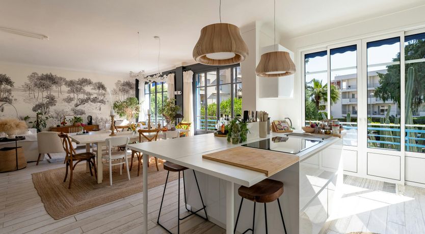 Photo of Vintage Shore