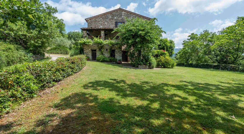 Photo of Under the Tuscan Sky