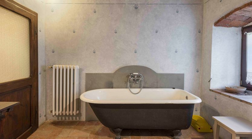 Photo of Under the Tuscan Sky