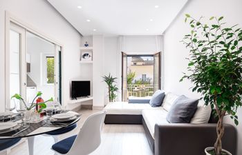 Sorrento Stories Holiday Home