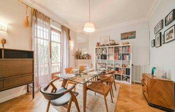 Cannes Central Holiday Home