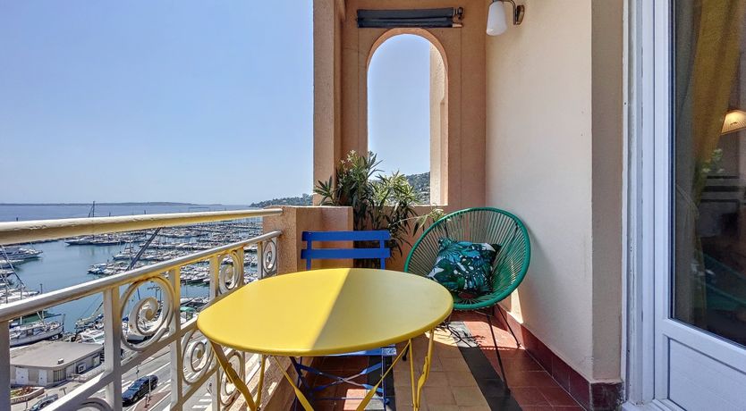 Photo of Le Grand Blanc