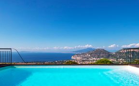 Photo of Golden Bay