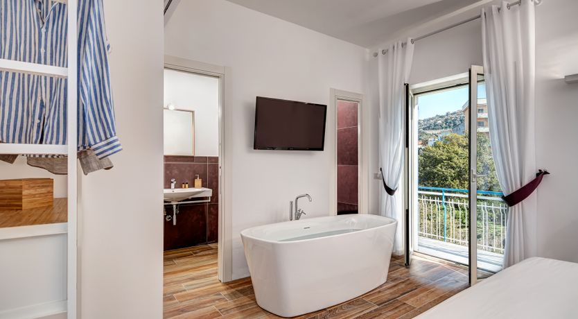 Photo of The Gold of Sorrento