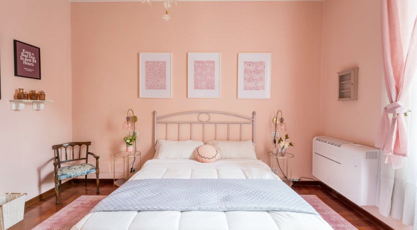 Photo of Roman Romantics