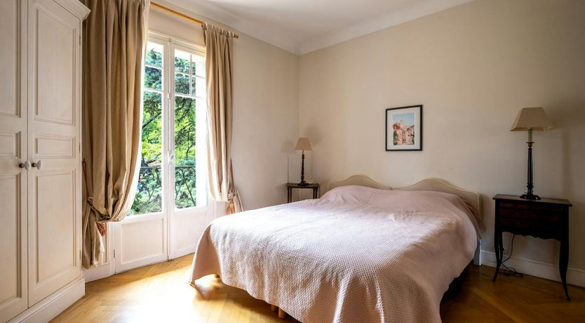 Photo of Sunset Belle