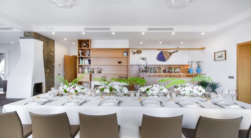 Photo of The Coastal Breeze