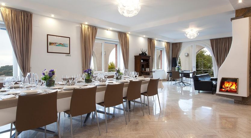 Photo of The Coastal Breeze