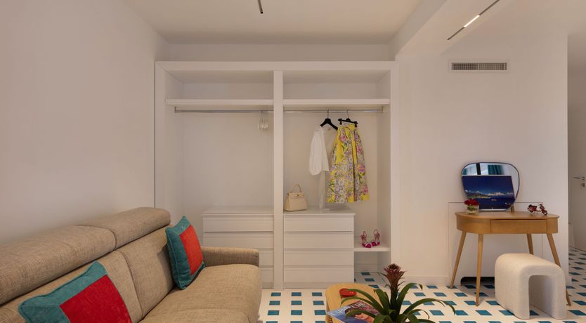 Photo of The Pearl of Sorrento