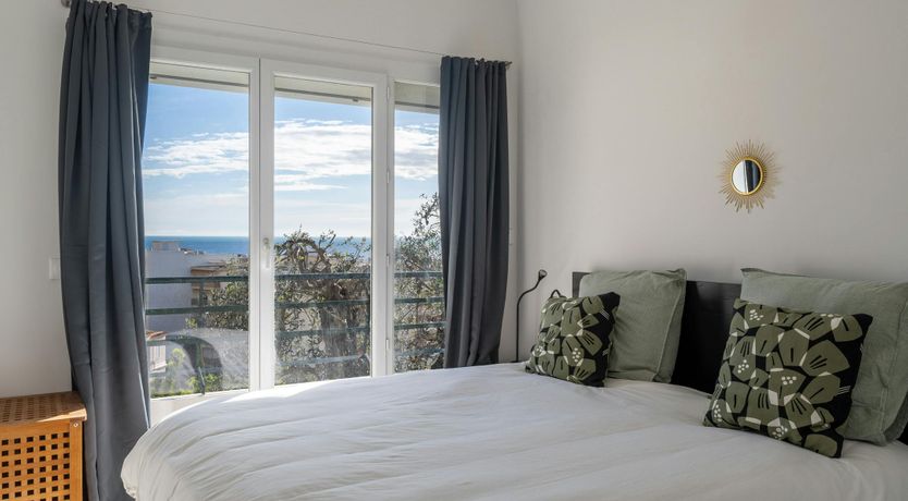 Photo of Beaulieu Blue