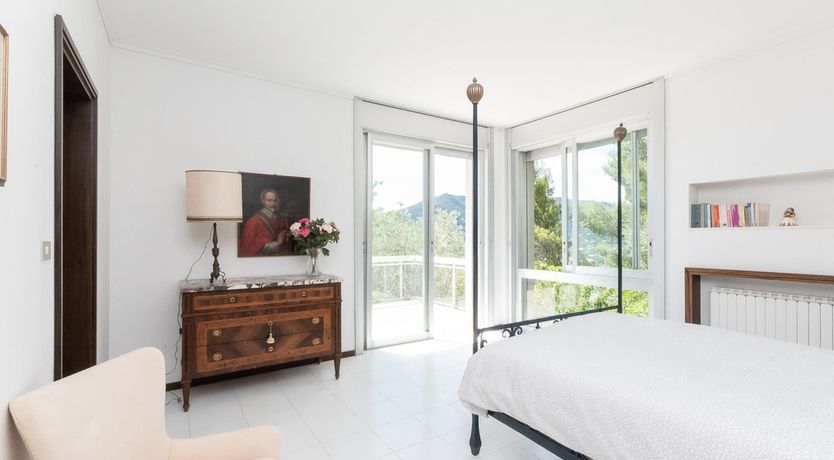 Photo of Opalescent Retreat