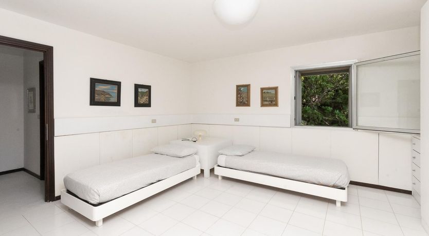 Photo of Opalescent Retreat