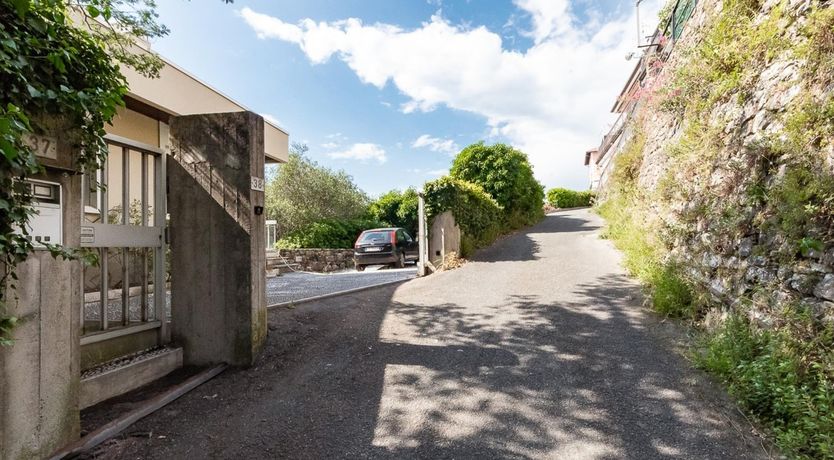 Photo of Opalescent Retreat