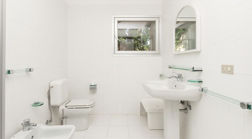 Photo of Opalescent Retreat