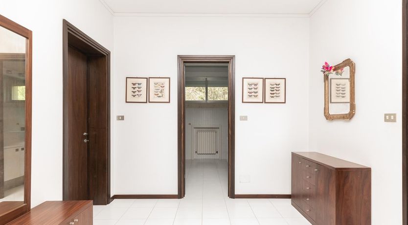 Photo of Opalescent Retreat