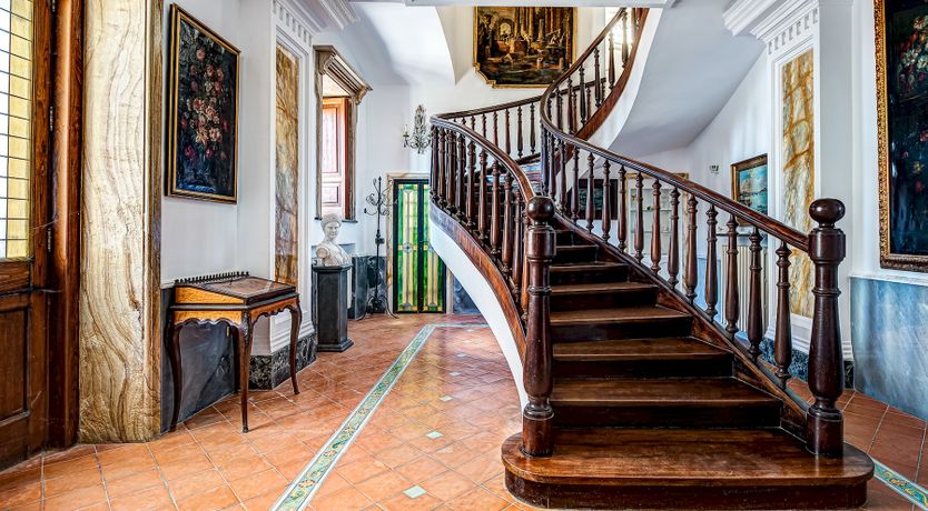 Photo of Painted Palace