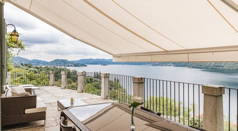 Photo of A Romantic Rendezvous