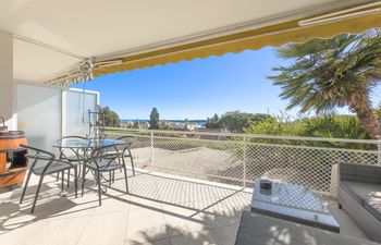 Sunset Pearl Holiday Home