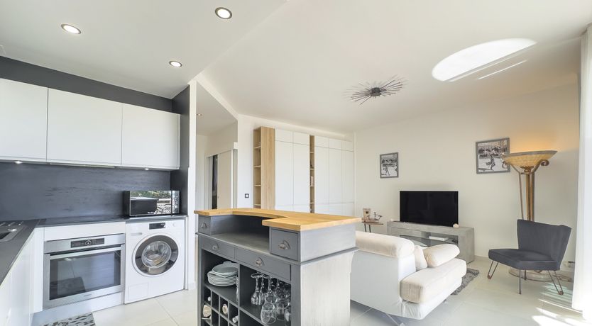 Photo of Sunset Pearl