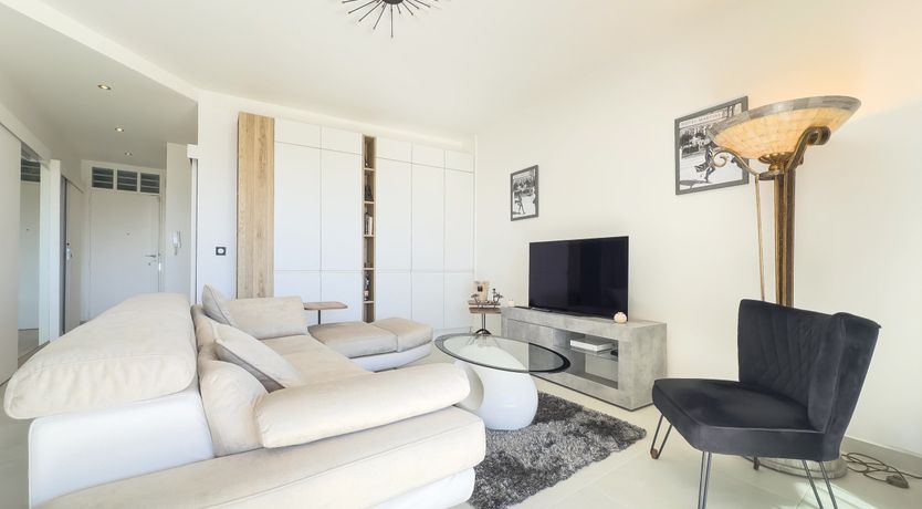 Photo of Sunset Pearl