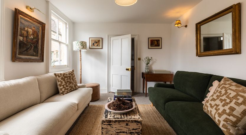 Photo of Georgian Blue