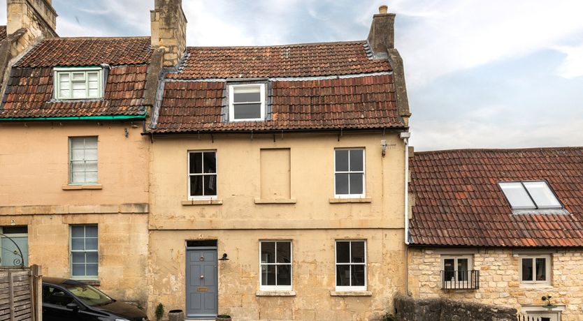 Photo of Georgian Blue