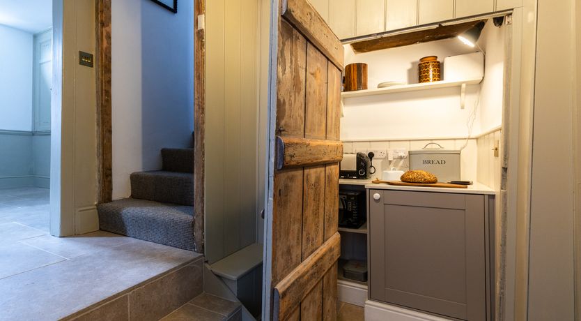 Photo of Georgian Blue