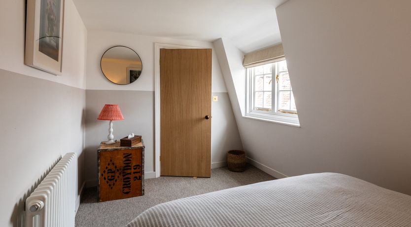 Photo of Georgian Blue