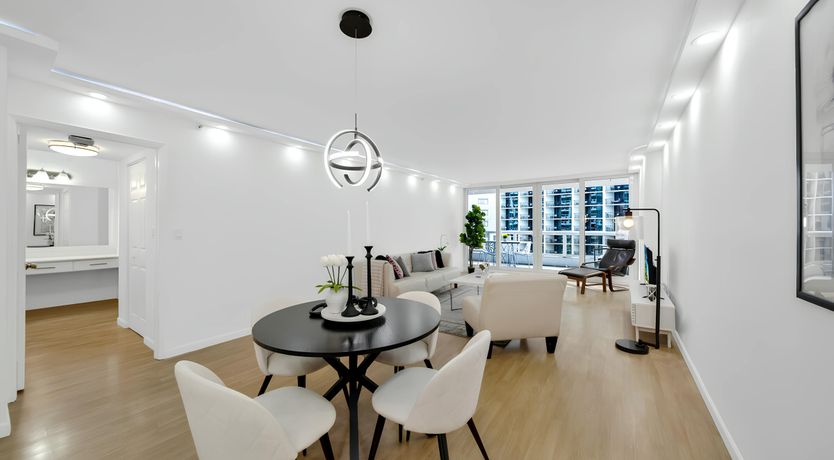 Photo of Ocean Elegance