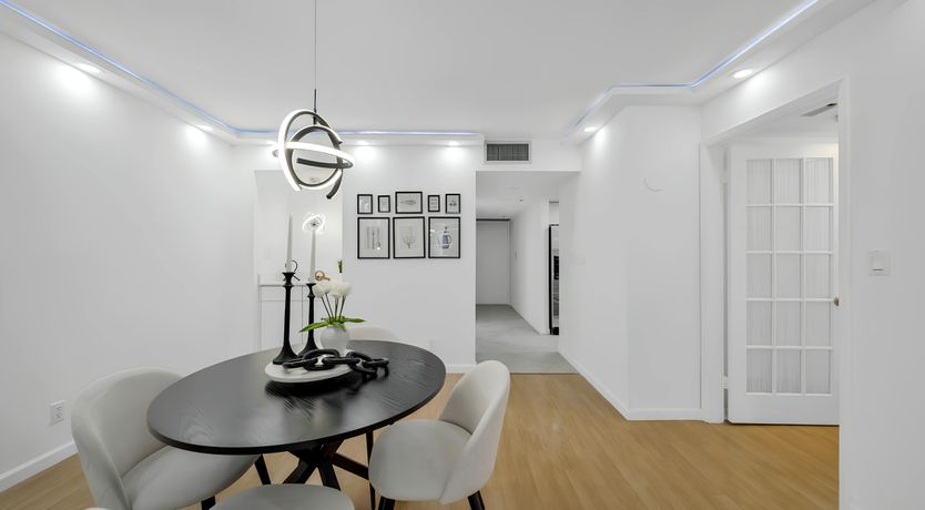 Photo of Ocean Elegance