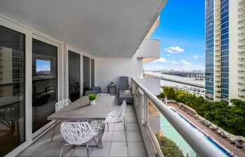 Ocean Elegance Holiday Home