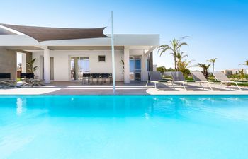 Sicilian Rhapsody Holiday Home