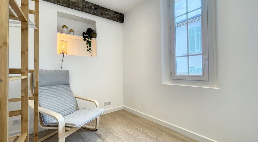 Photo of Antique Antibes