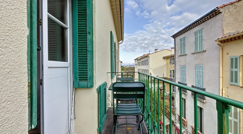 Photo of Antique Antibes