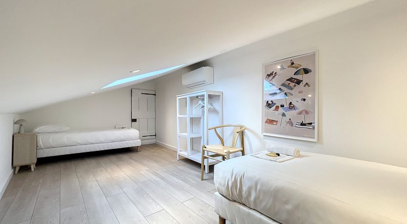 Photo of Antique Antibes