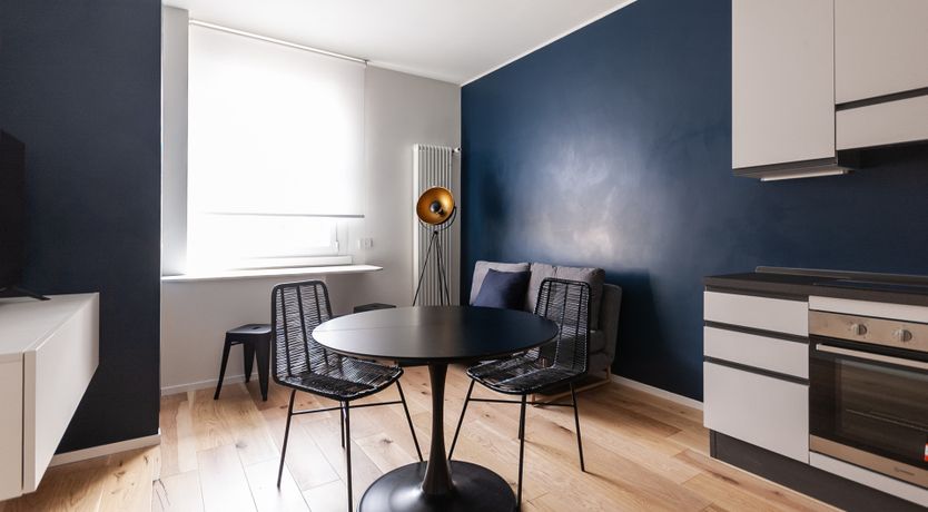 Photo of Milanese Echo